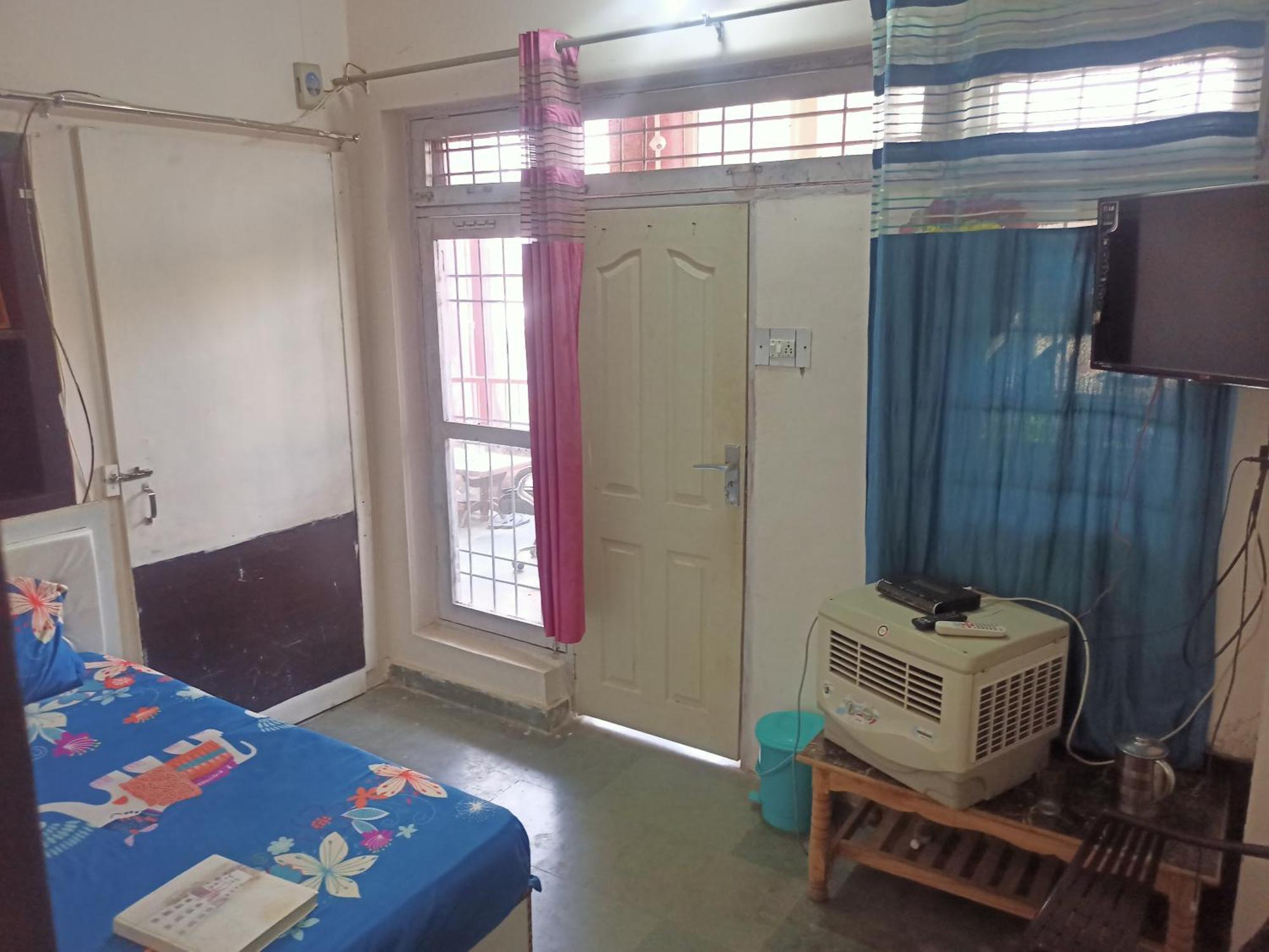 City Crown Guest House Sundarnagar Habitación foto