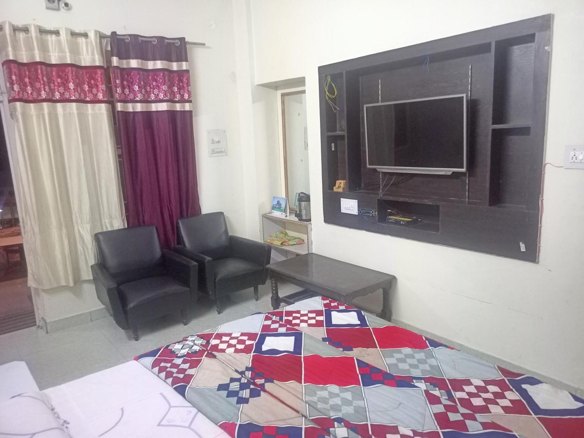 City Crown Guest House Sundarnagar Habitación foto